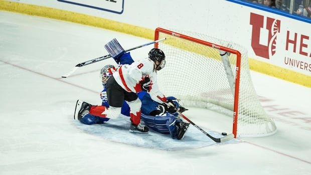 Canada gets revenge on Czechs, to battle U.S. for gold supremacy at women’s U18 hockey worlds Canada gets revenge on Czechs, to battle U.S. for gold supremacy at women’s U18 hockey worlds