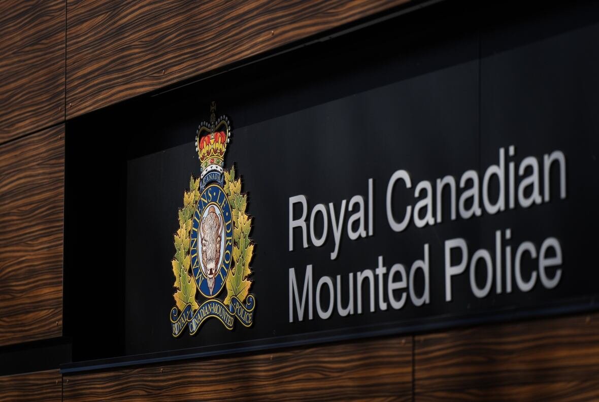 police-charter-violations-20250207 An RCMP logo is seen.