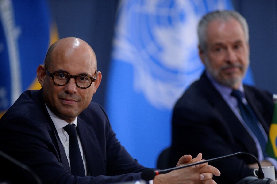 un-climate-stiell Simon Stiell, the U.N's top climate official, speaks during an event with the newly announced COP30 President Ambassador Andre Correa do Lago, in Brasilia, Brazil. Brazil is hosting the COP30 climate conference in Belem this November.